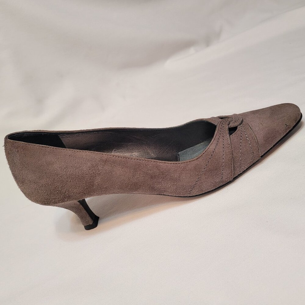 PREVATA Women's Shoes Italy Taupe Suede Leather Classic Pumps Heels Size 8 AA